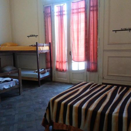 Sol Huasi Hostel Салта Екстериор снимка
